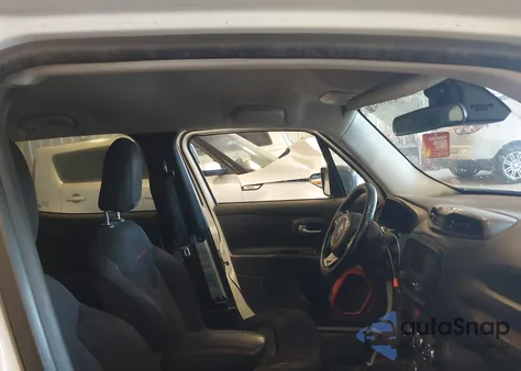 2017 Jeep Renegade Trailhawk 4X4 z USA, uszkodzony, nr VIN ZACCJBCB1HPE86567